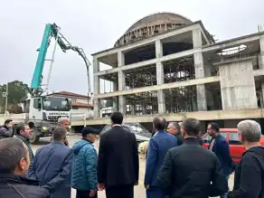 Yeni Cami'nin Kubbesi Tamamlandı!