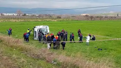 Buldan'da Servis Kazası: 2 Ölü, 26 Yaralı