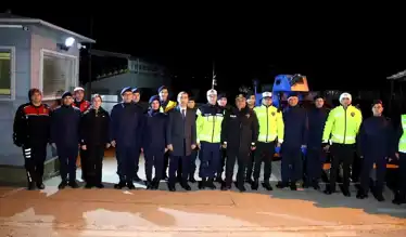 3 Valinin Yılbaşı Ziyareti: Güvenlik Güçleri Kutlandı