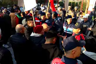 Denizli'de Pansiyon Mühürlemeleri Gerginlik Yarattı