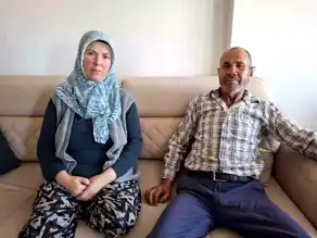 Engelli Adam Arkadaşları Tarafından Darbedildi