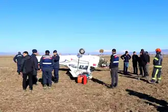 Isparta Eğitim Uçağı Denizli'de Zorunlu İniş Yaptı