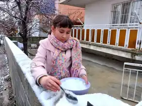 Kale'de Kar Yağışı: Yüksek Kesimler Beyaz Örtü Altında