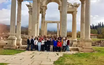 Muğla Öğrencileri Tarihi Şehirde Eğlenceli Bir Gezi Yaptı