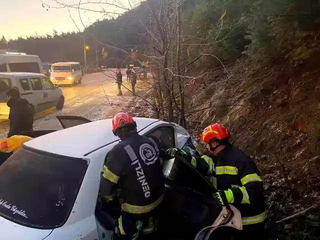 Denizli Honaz'da Trafik Kazası: 3 Yaralı