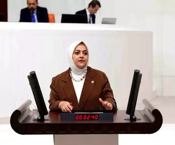 Ün'den Regaip Kandili Mesajı: Birlik ve Beraberlik