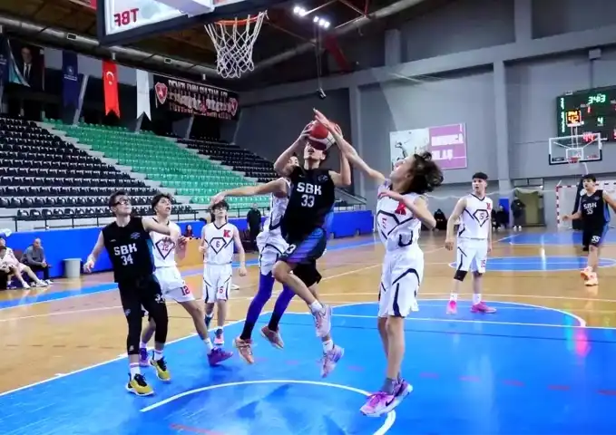 Servergazi, U16 Basketbolda Şampiyon!