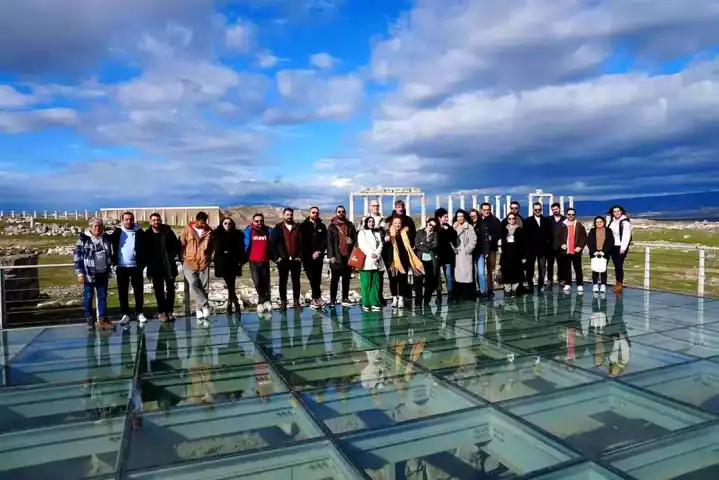 Kısa Film Festivali Katılımcıları Tarihi Şehri Keşfetti