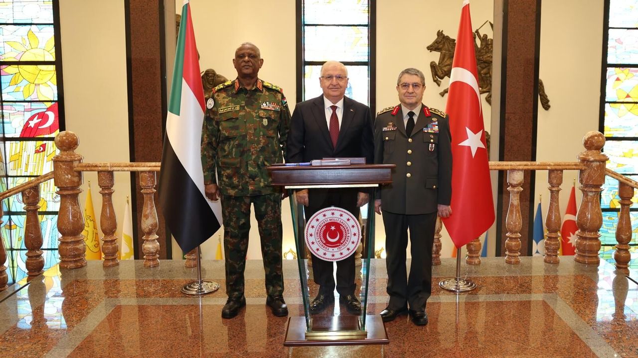 Diplomasi