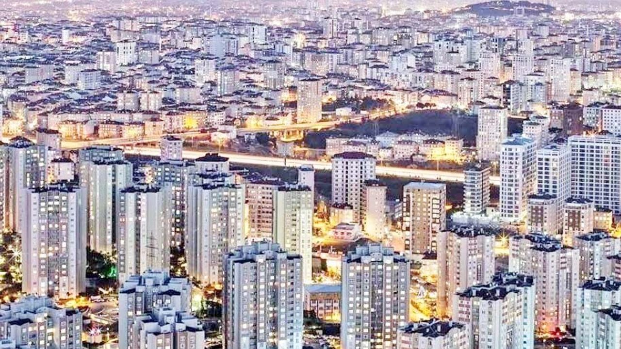 Yarısı Bizden